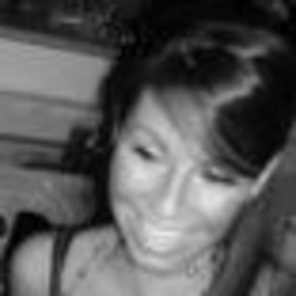 Meet your Posher, Allison - Picture 1 of 1